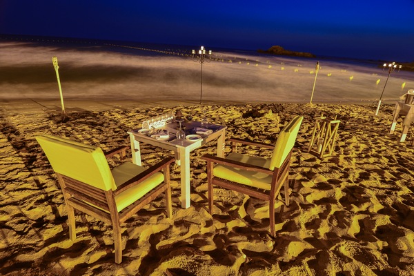 Romantic Beach Dinner at Edde Sands